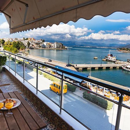 Debbies Διαμέρισμα Δίπλα Στο Νερό #2 ! Chalkís Extérieur photo